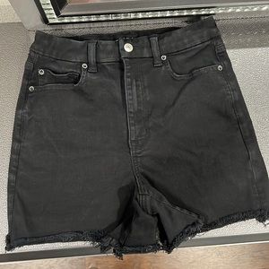 American Eagle Black High Waisted Curvy Jean Short Denim Size 6